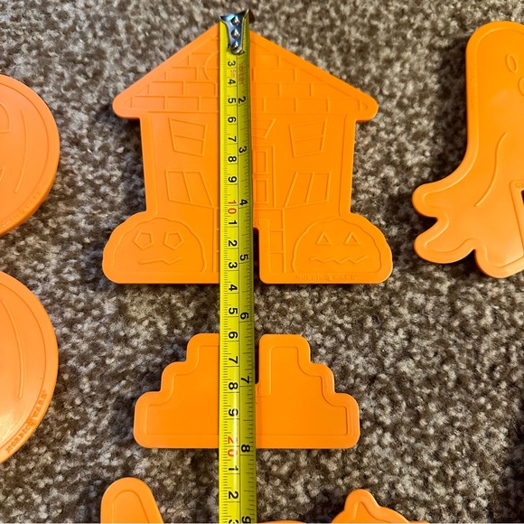 Nordic Ware Halloween 3D Cookie Cutter Set - Picture 10 of 10